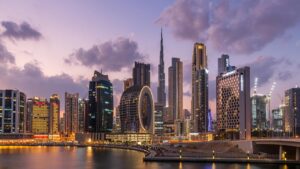 dubai saat malam city view