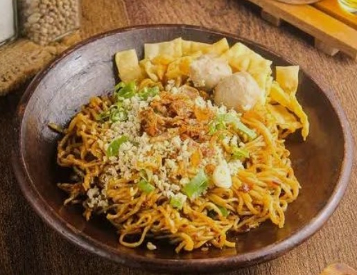 MIE PEDAS